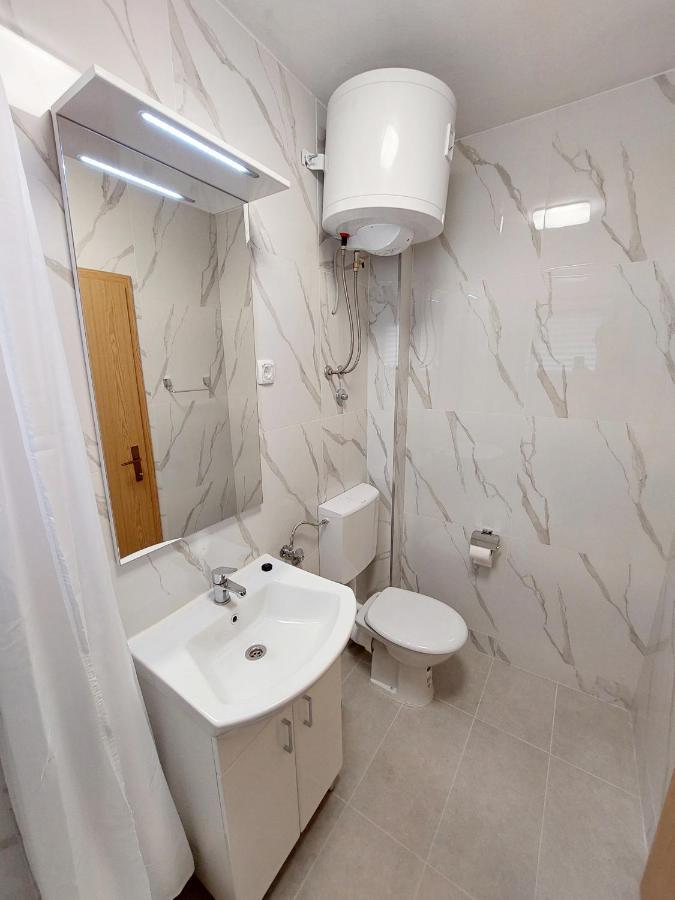 Apartmani Korljan 그라다츠 외부 사진