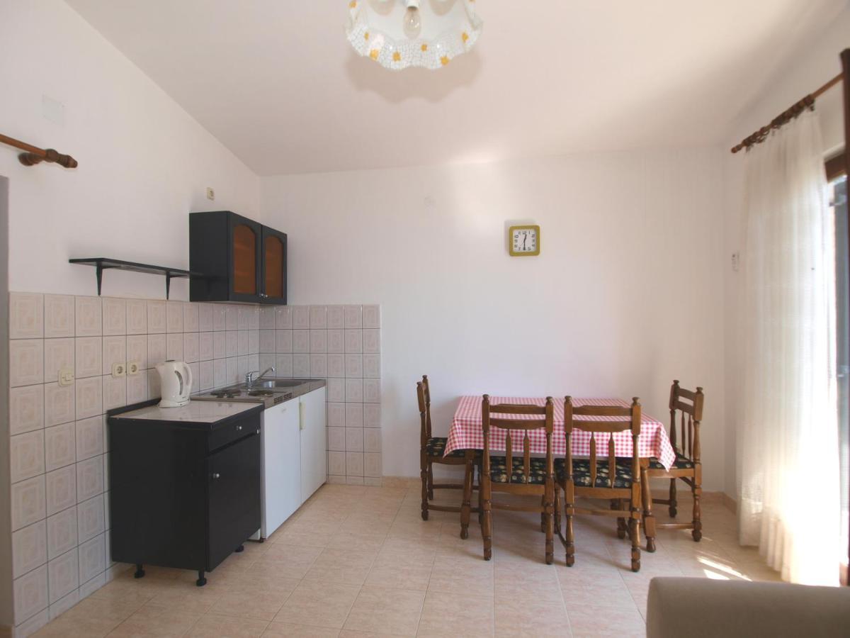 Apartmani Korljan 그라다츠 외부 사진