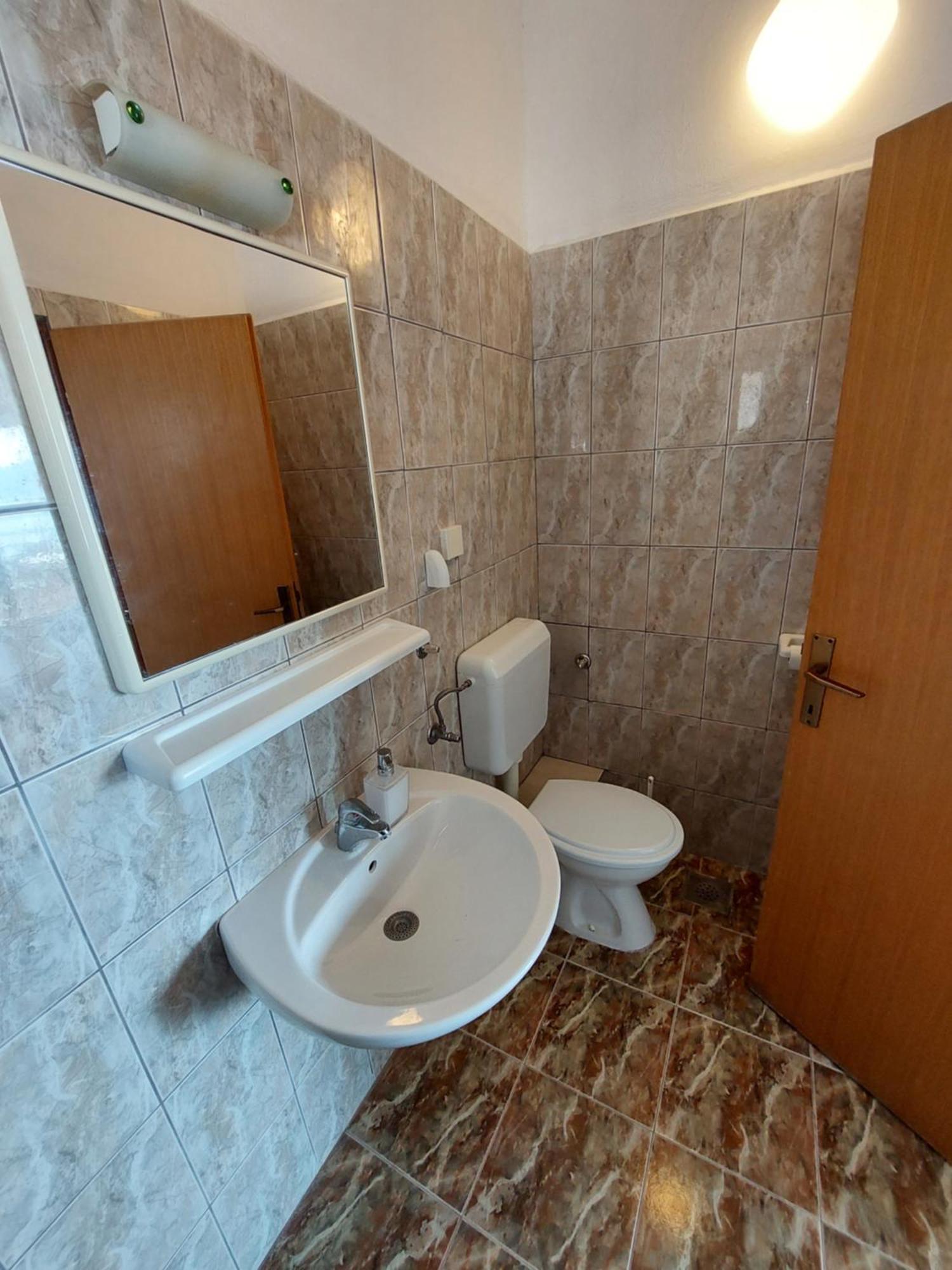 Apartmani Korljan 그라다츠 외부 사진